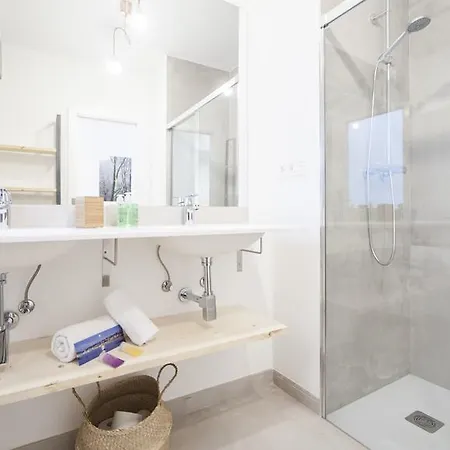Gros Beach Luxury - Sshousing